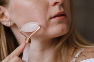 How to Get Rid of Jowls: Options That Actually Work 9 how to get rid of jowls